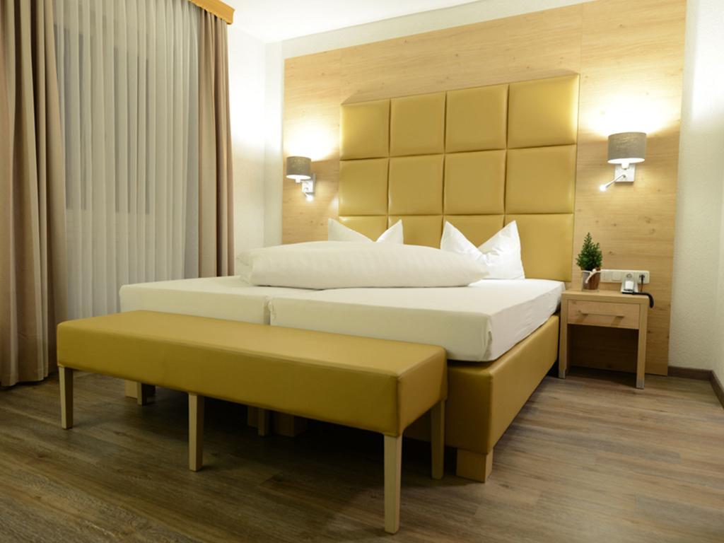 Land-Gut Hotel Zum Loewen Garni Marktheidenfeld Pokój zdjęcie