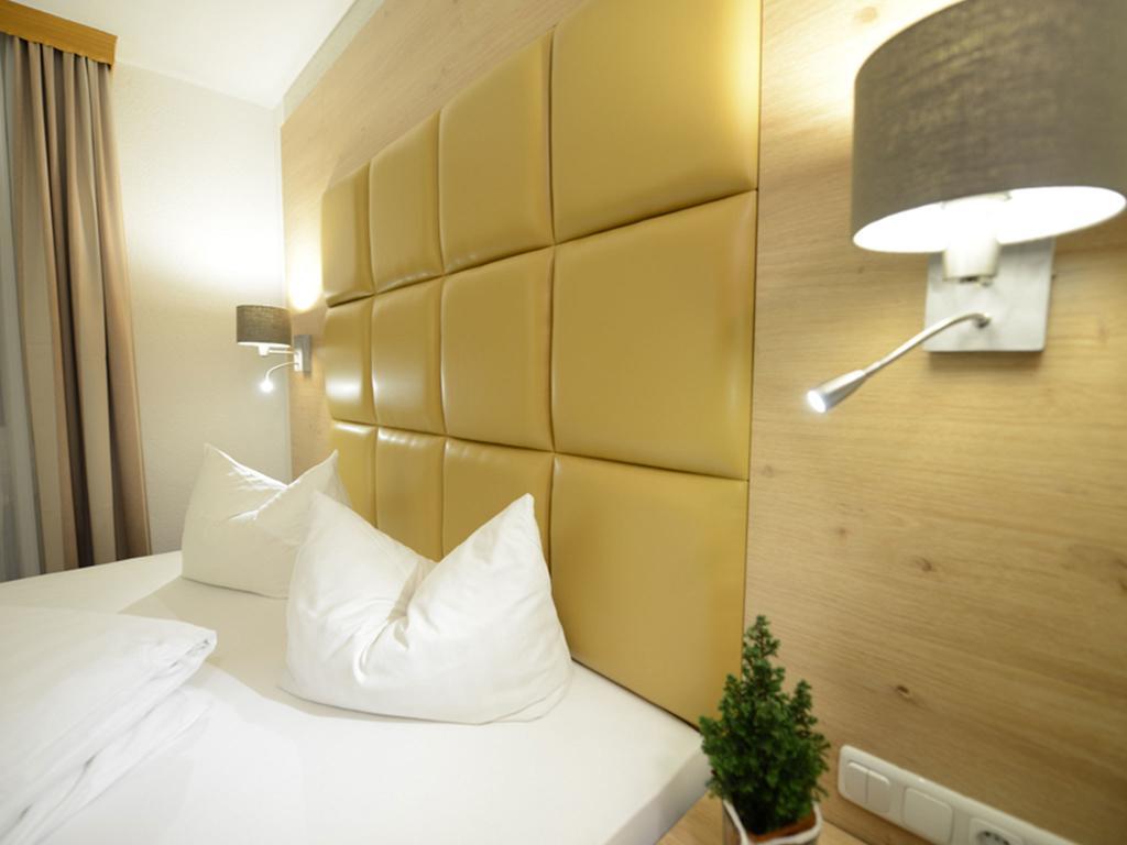 Land-Gut Hotel Zum Loewen Garni Marktheidenfeld Pokój zdjęcie